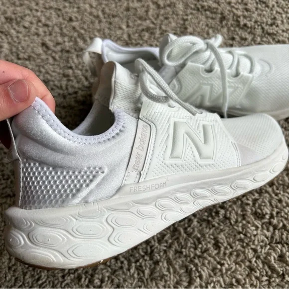 New Balance Fresh Foam X Cruz V3 White Women's 11.5D/Men’s 10D Gym Shoes - Picture 3 of 16